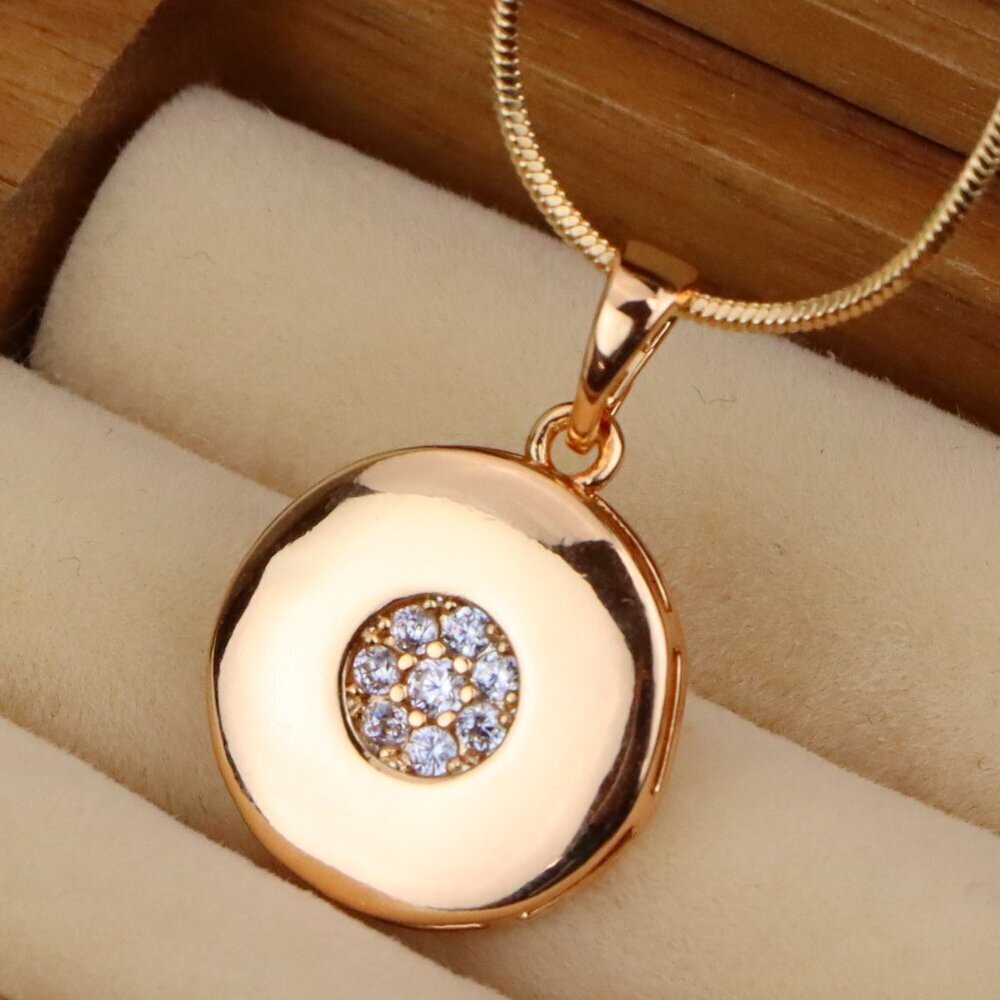 "Rose Gold Round Pendant with Center CZ Stones – Elegant Finish, XPPT1203